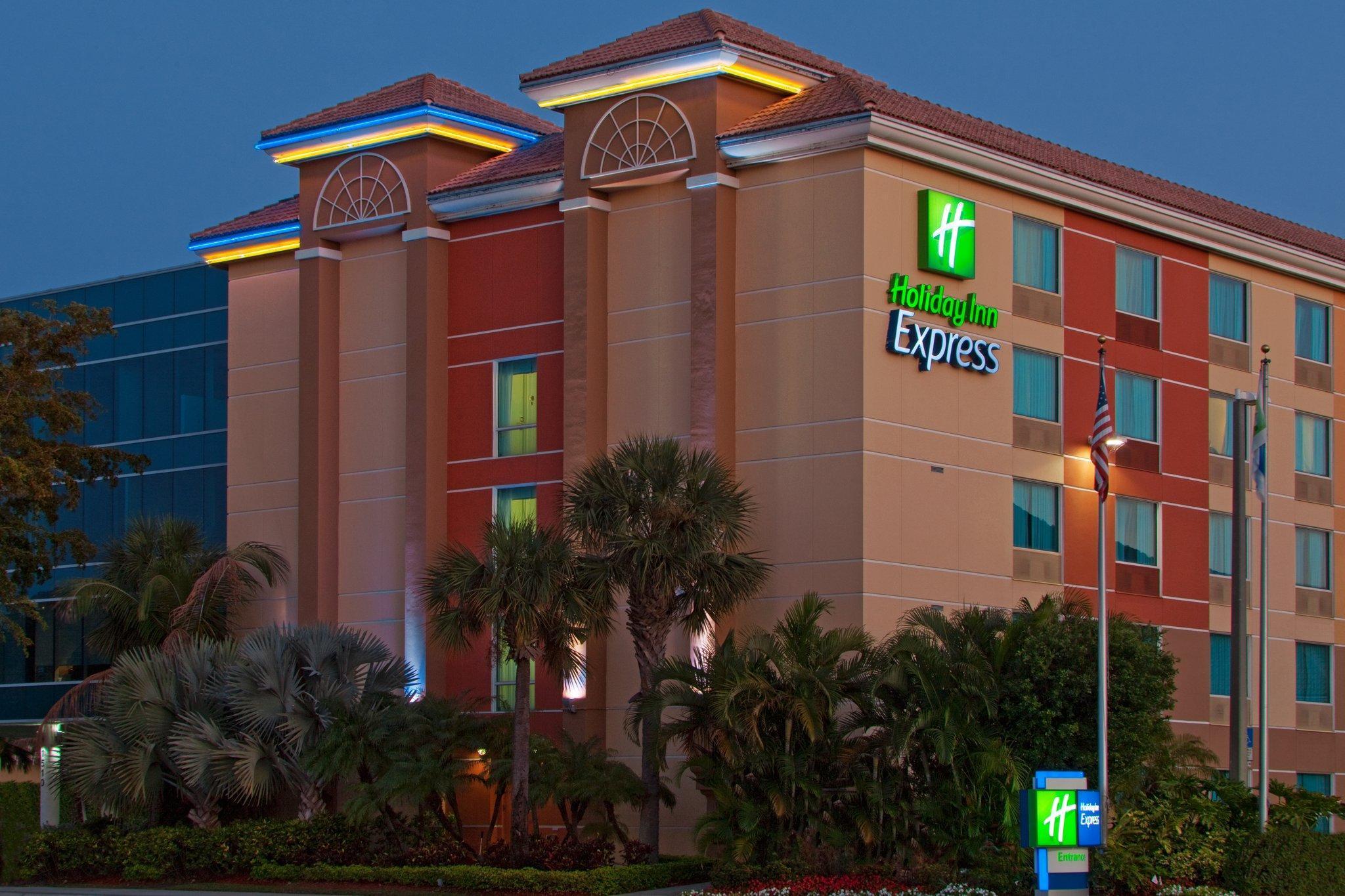 Holiday Inn Express Ft Lauderdale Cruise-Airport By Ihg Fort Lauderdale Extérieur photo