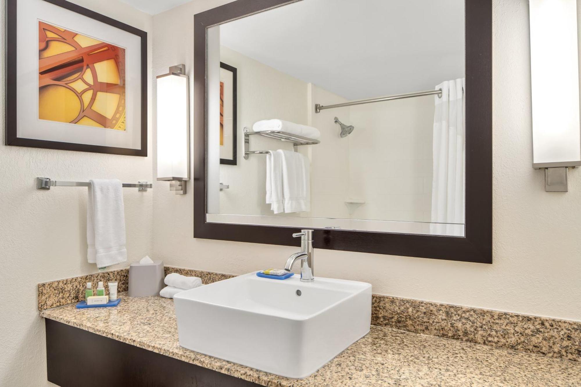 Holiday Inn Express Ft Lauderdale Cruise-Airport By Ihg Fort Lauderdale Extérieur photo